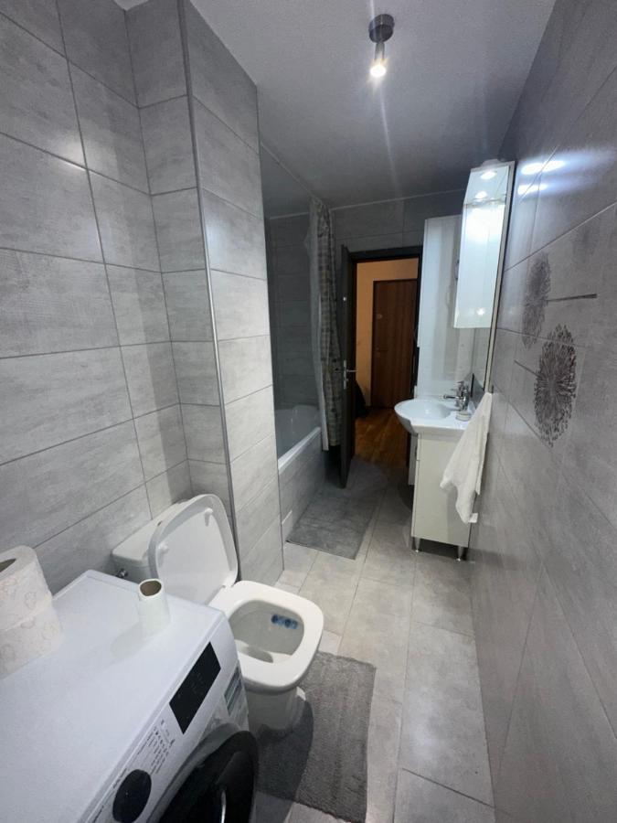 Hugo Residance Appartement Braşov Buitenkant foto